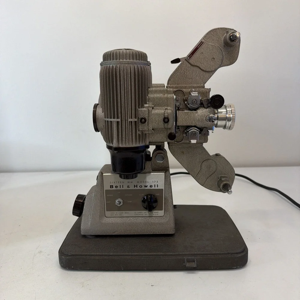 Bell & Howell 173 Projector 16mm - Powers On! Read Description! Vintage